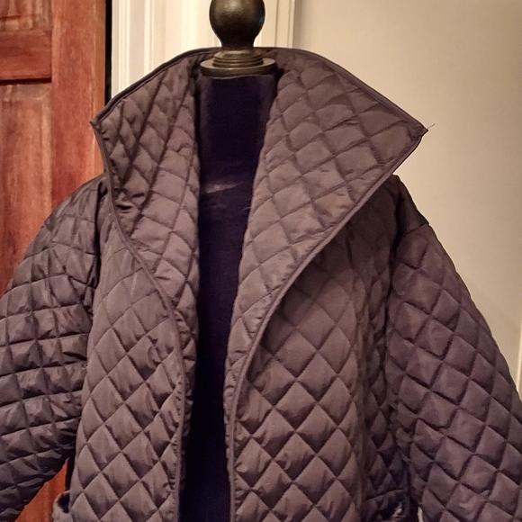 Coat - Picture 1 of 5